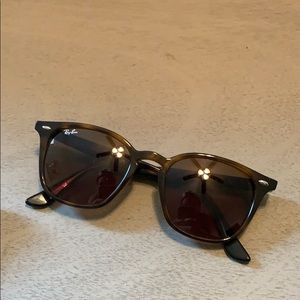 Authentic ray bans with case